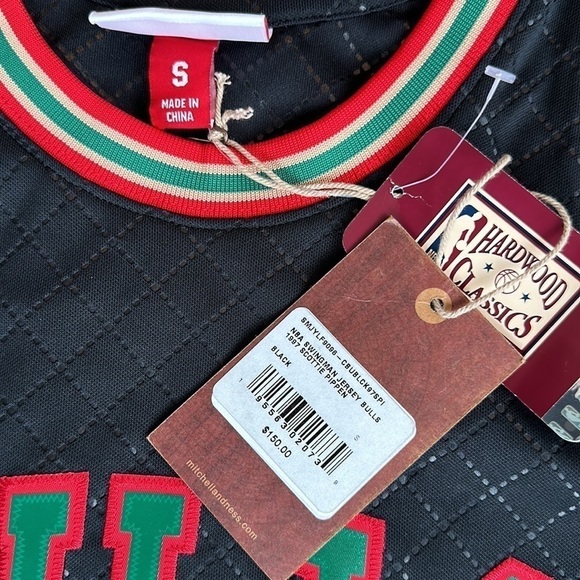 Mitchell & Ness Scottie Pippen 97 Chicago Bulls Neapolitan Swingman NBA Jersey s - Picture 3 of 5